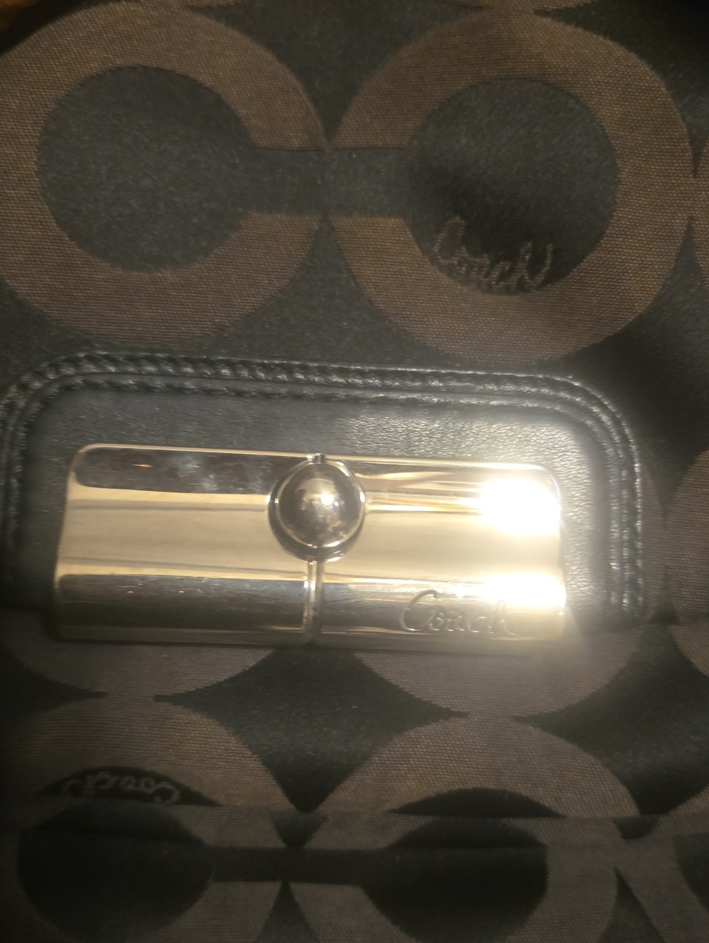 Coach - Picture 2 of 3